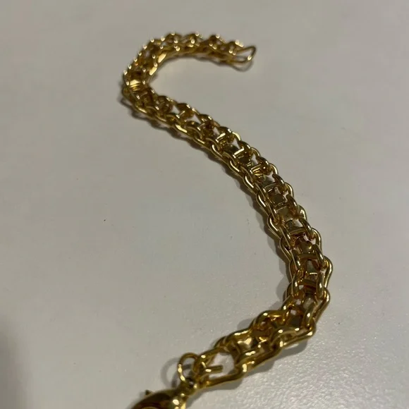 Faux Diamond And Tourmaline Gold Bracelet Costume jewelry. - Picture 5 of 9